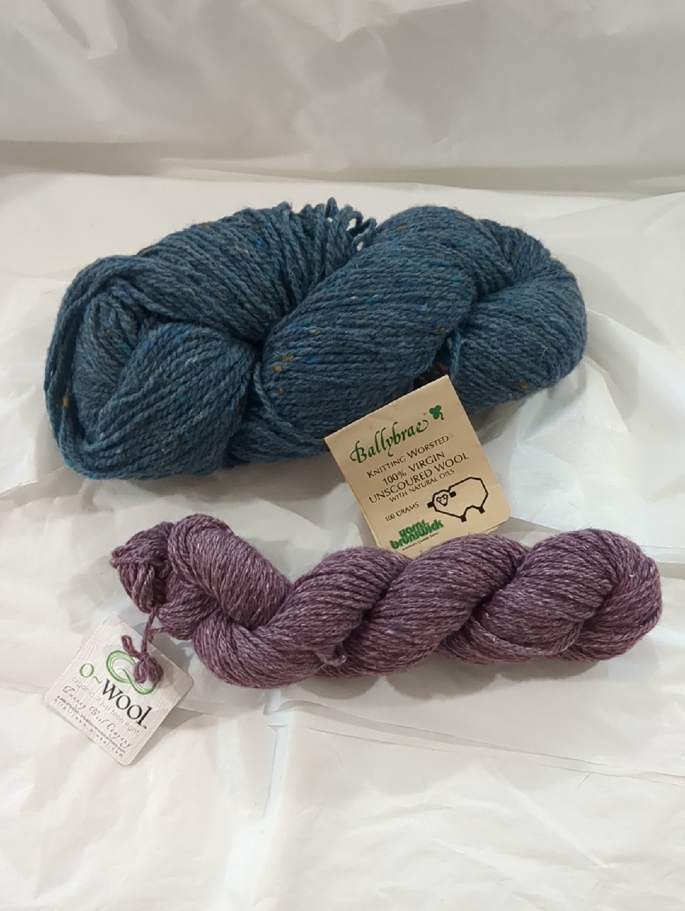 Ballybrie & OWool Bundle Of Celtic Tweed Shade 215 Tweed Yarn – Blue & Rust